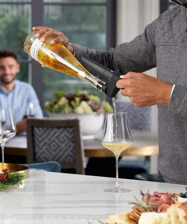 Coravin Residential Pivot+ Wine Preservation Keeps Wine Fresh Up to 4 Weeks