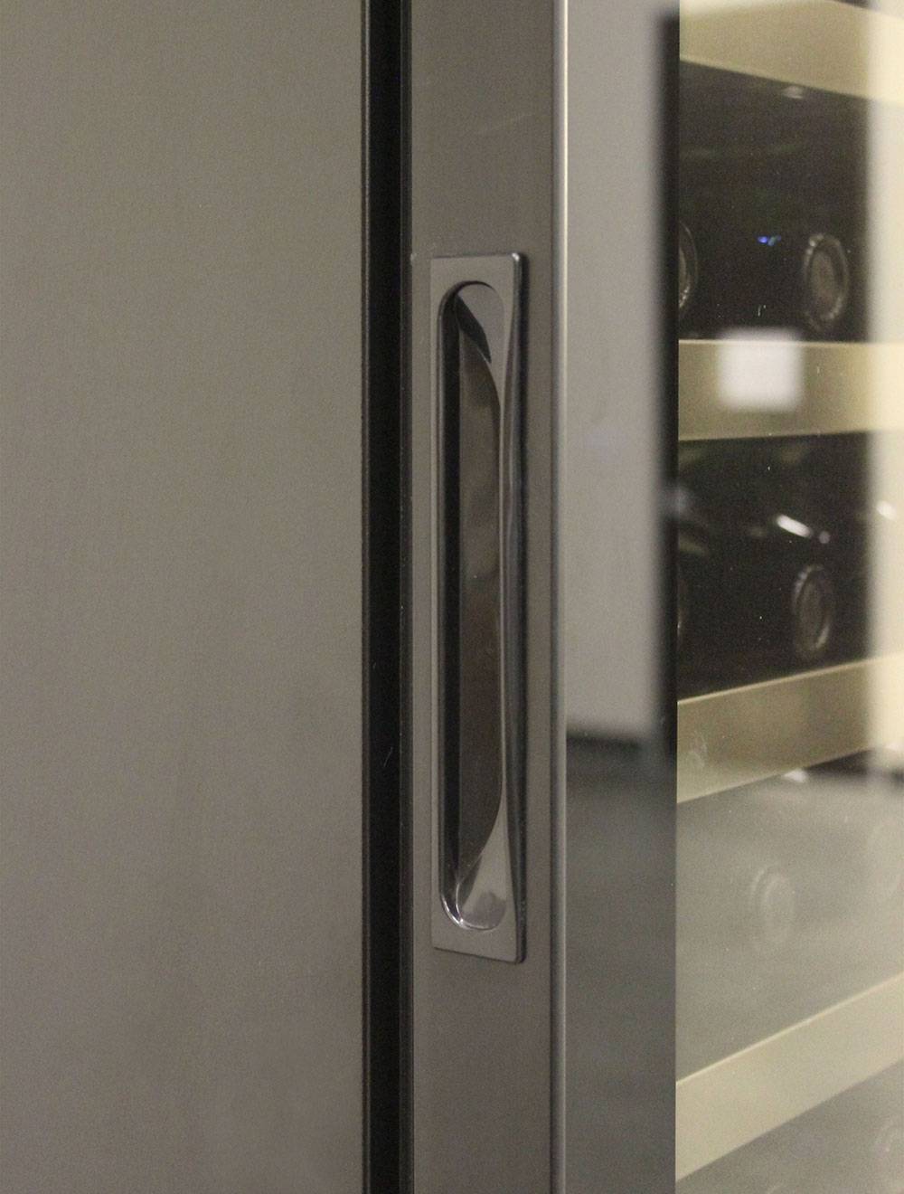 Vinotemp Residential Vinotemp Butler 155 Bottle Dual Zone 24" Wine Fridge Black EL-142TSST